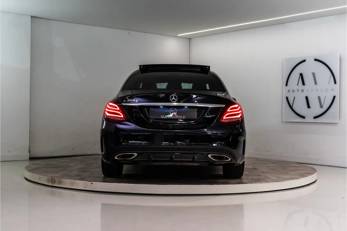 350 e Business Solution AMG 279PK | Pano | Keyless | 360 | Sfeerverlichting