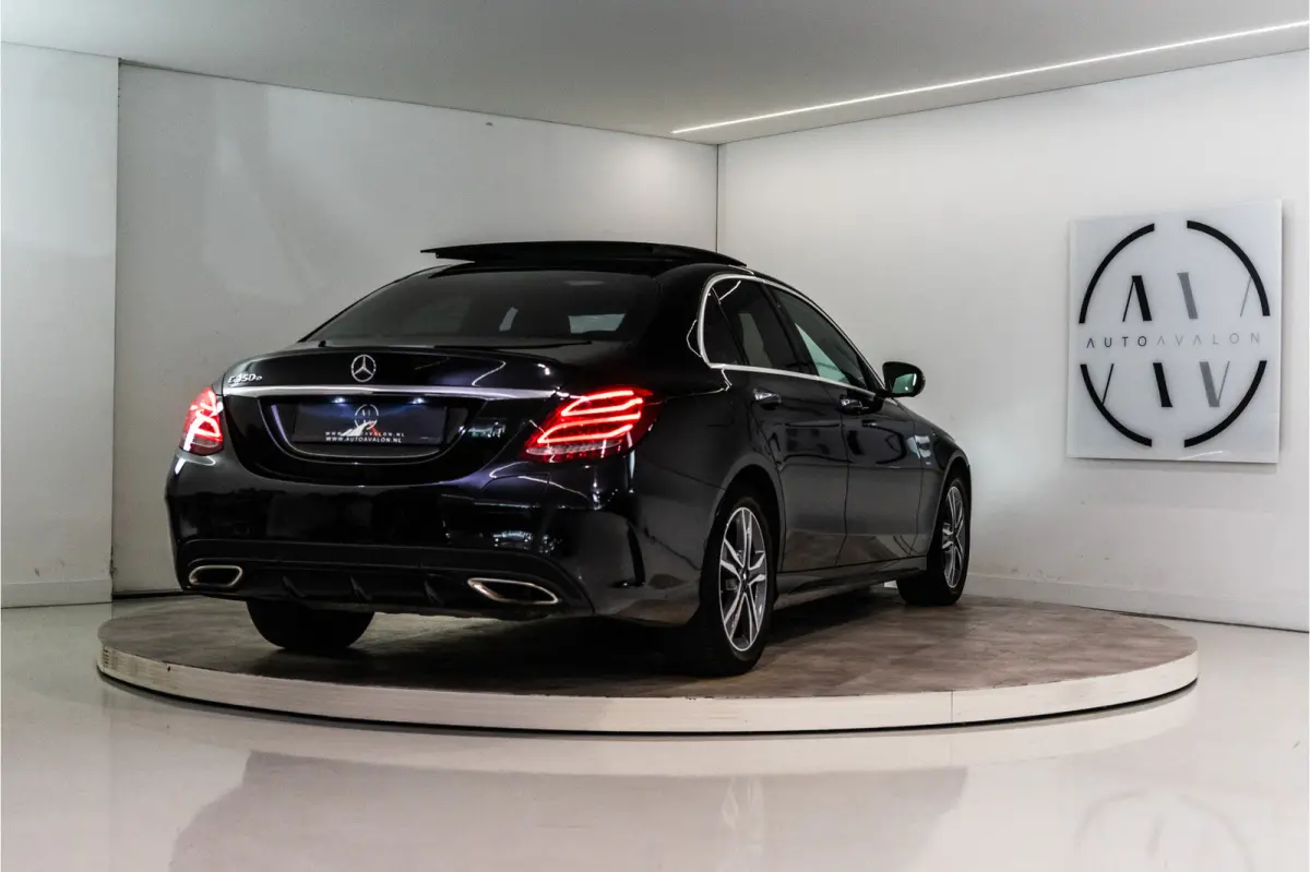 350 e Business Solution AMG 279PK | Pano | Keyless | 360 | Sfeerverlichting