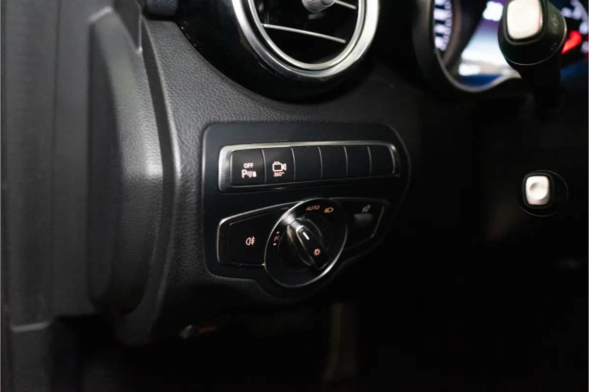 350 e Business Solution AMG 279PK | Pano | Keyless | 360 | Sfeerverlichting