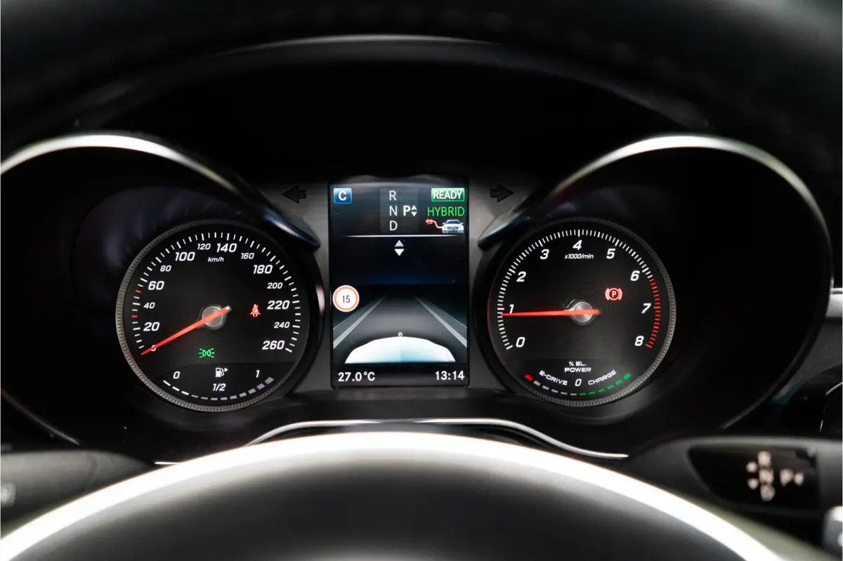 350 e Business Solution AMG 279PK | Pano | Keyless | 360 | Sfeerverlichting