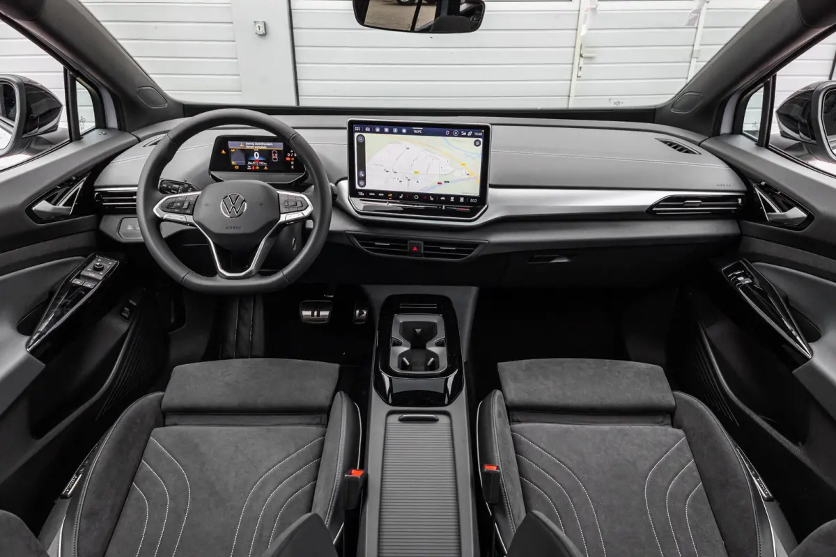 286pk Pro Limited Edition 77 kWh | Trekhaak Wegklapbaar | Comfort Pakket Plus