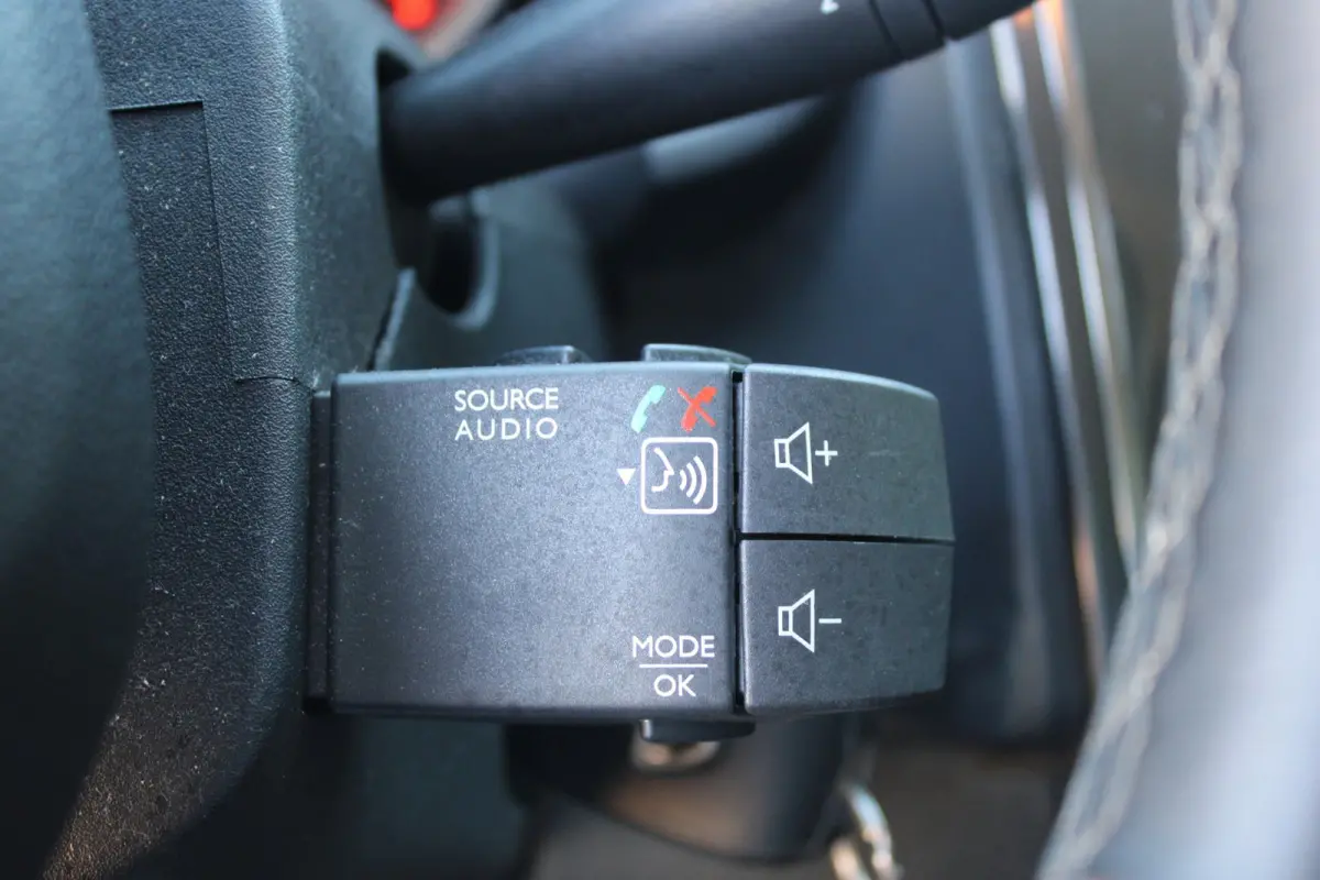 0.9 TCe SL Camera