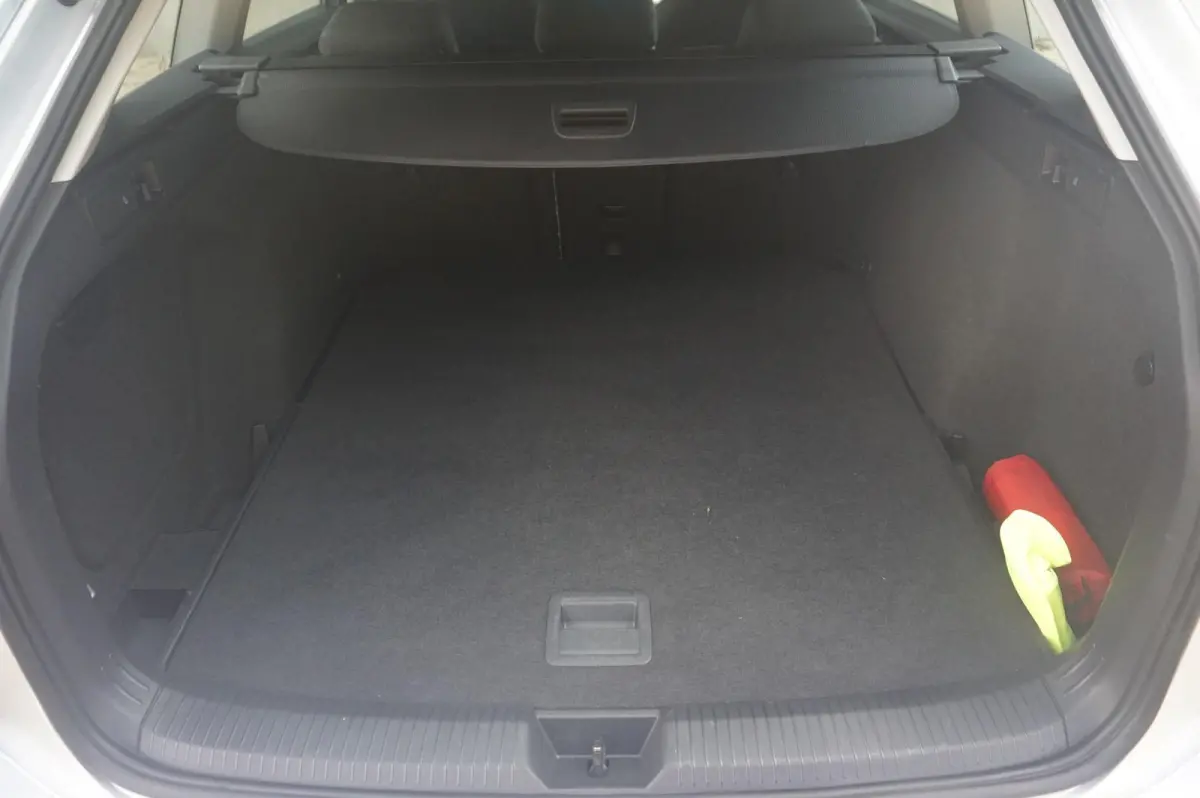 1.0 eTSI 110pk DSG Life | Navigatie | Apple Carplay & Android Auto | Adaptive Cruise
