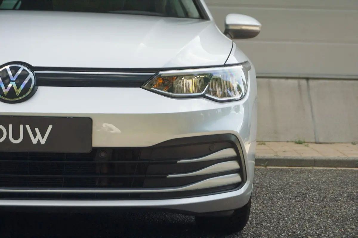1.0 eTSI 110pk DSG Life | Navigatie | Apple Carplay & Android Auto | Adaptive Cruise