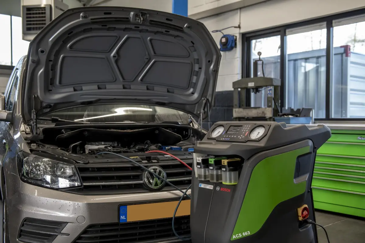 2.5 PHEV ST-Line | Stoel-/stuur-/voorruit en achterbank verwarming | Navi | 2.100kg trekgewicht