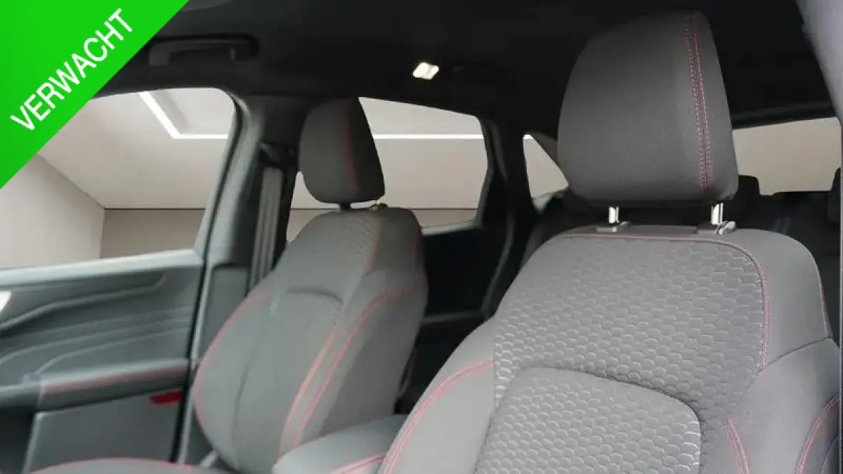 2.5 PHEV ST-Line | Stoel-/stuur-/voorruit en achterbank verwarming | Navi | 2.100kg trekgewicht