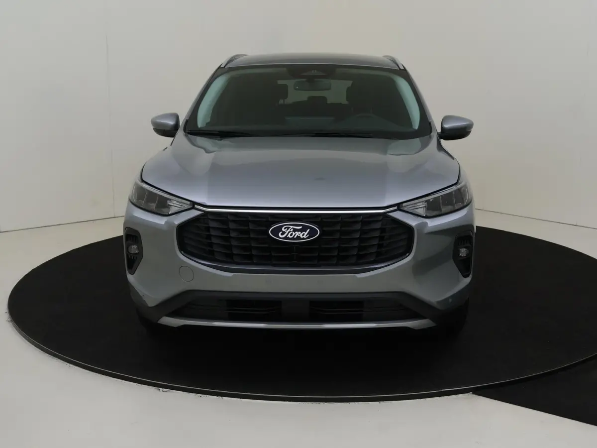 2.5 PHEV Titanium | Automaat | Climate control | LMV | PDC | Reservewiel | Navi | Apple CarPlay / Android Auto |