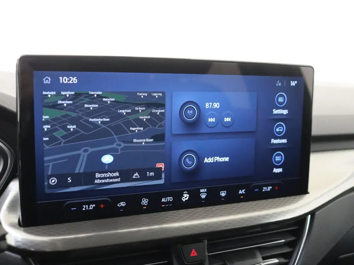 2.5 PHEV Titanium | Automaat | Climate control | LMV | PDC | Reservewiel | Navi | Apple CarPlay / Android Auto |