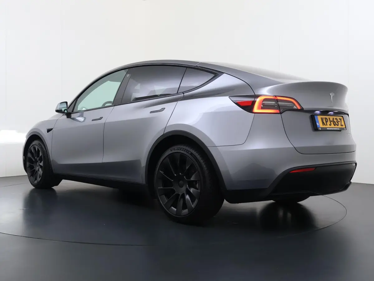Long Range AWD 75 kWh SOH 94%| QUICKSILVER!| TESLA FABRIEKSGARANTIE TOT 02-2028/ 80.000KM | FABRIEKSGARANTIE OP ACCU & AANDRIJFLIJN TOT 2032 OF 192.000 KM | BTW VERREKENBAAR