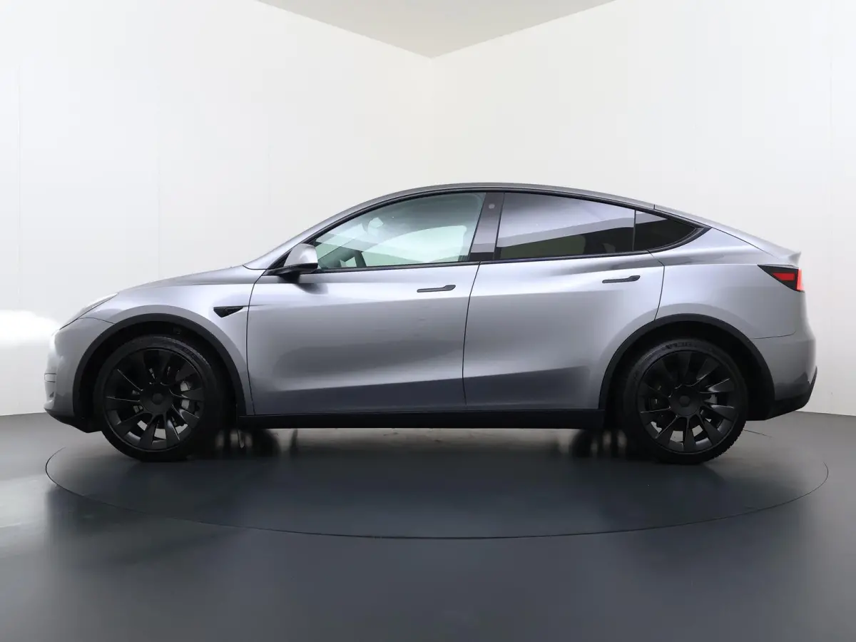Long Range AWD 75 kWh SOH 94%| QUICKSILVER!| TESLA FABRIEKSGARANTIE TOT 02-2028/ 80.000KM | FABRIEKSGARANTIE OP ACCU & AANDRIJFLIJN TOT 2032 OF 192.000 KM | BTW VERREKENBAAR