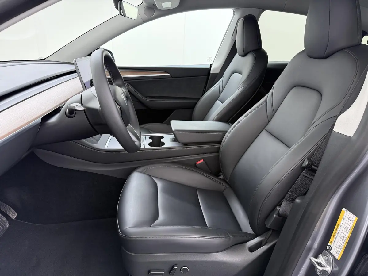 Long Range AWD 75 kWh SOH 94%| QUICKSILVER!| TESLA FABRIEKSGARANTIE TOT 02-2028/ 80.000KM | FABRIEKSGARANTIE OP ACCU & AANDRIJFLIJN TOT 2032 OF 192.000 KM | BTW VERREKENBAAR