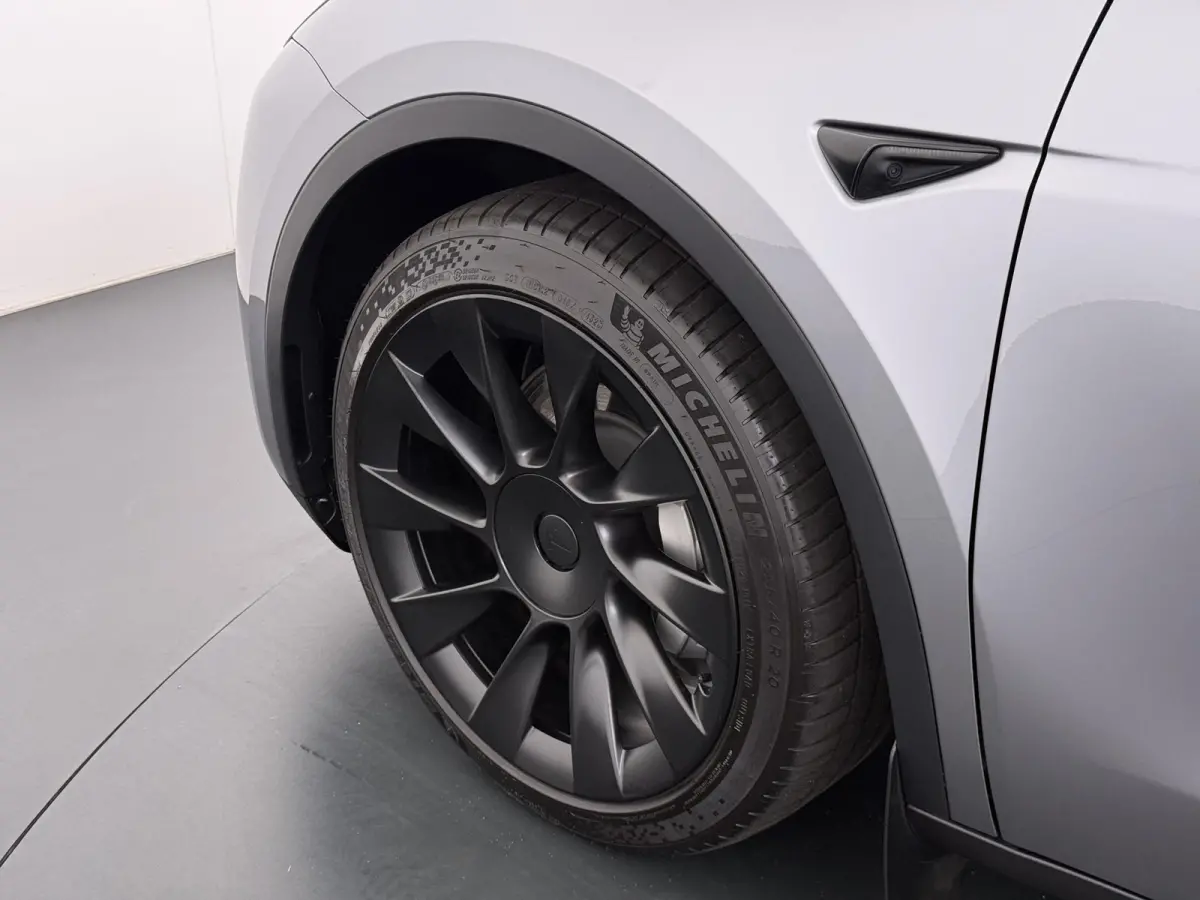 Long Range AWD 75 kWh SOH 94%| QUICKSILVER!| TESLA FABRIEKSGARANTIE TOT 02-2028/ 80.000KM | FABRIEKSGARANTIE OP ACCU & AANDRIJFLIJN TOT 2032 OF 192.000 KM | BTW VERREKENBAAR