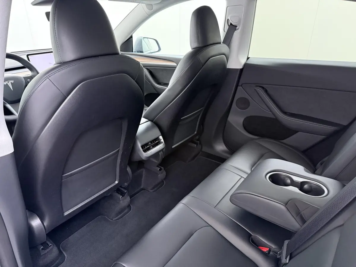 Long Range AWD 75 kWh SOH 94%| QUICKSILVER!| TESLA FABRIEKSGARANTIE TOT 02-2028/ 80.000KM | FABRIEKSGARANTIE OP ACCU & AANDRIJFLIJN TOT 2032 OF 192.000 KM | BTW VERREKENBAAR