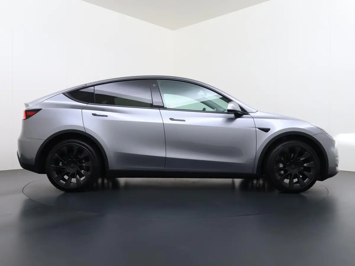 Long Range AWD 75 kWh SOH 94%| QUICKSILVER!| TESLA FABRIEKSGARANTIE TOT 02-2028/ 80.000KM | FABRIEKSGARANTIE OP ACCU & AANDRIJFLIJN TOT 2032 OF 192.000 KM | BTW VERREKENBAAR