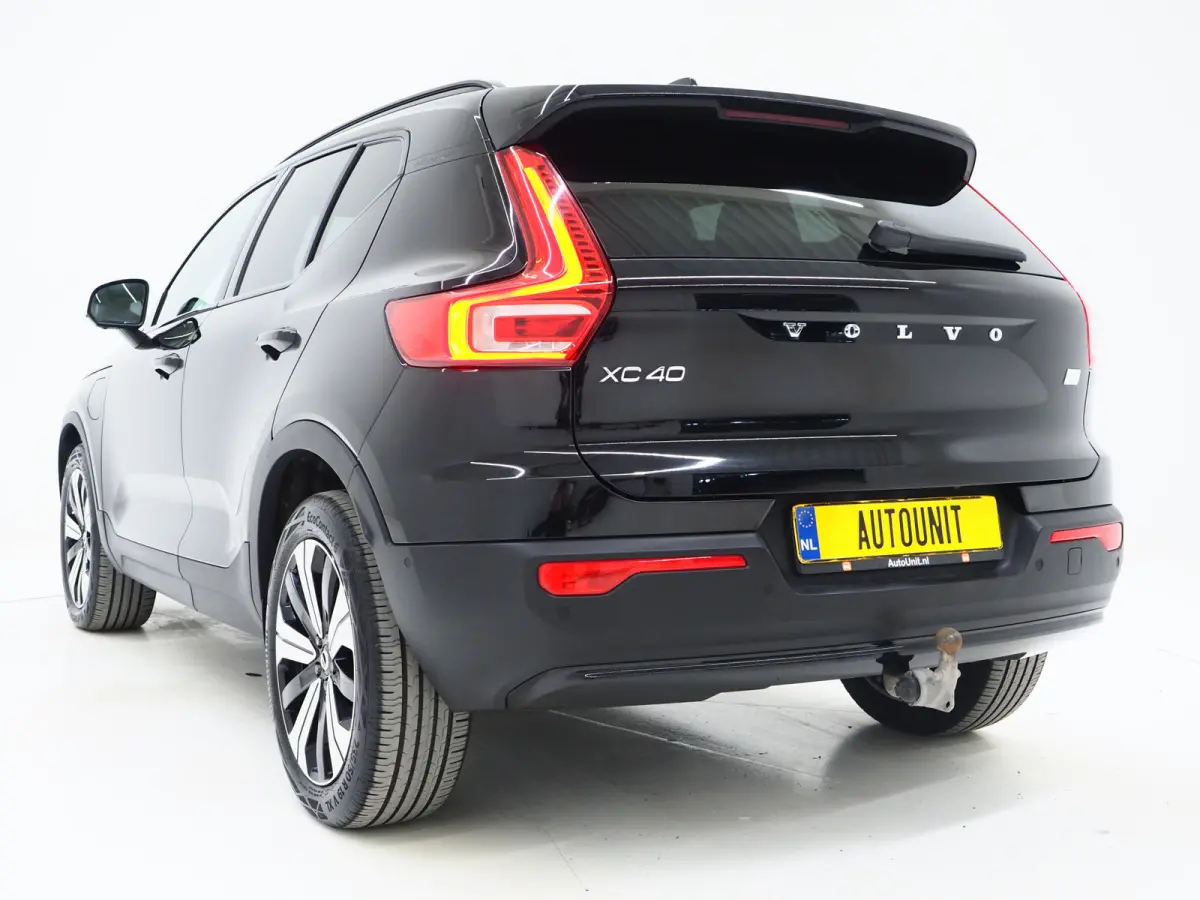 1.5 T5 Plug-in hybrid Ultimate Dark | Panoramadak | Trekhaak | Pilot Assist | Harman/Kardon | 360 | Memory | Keyless