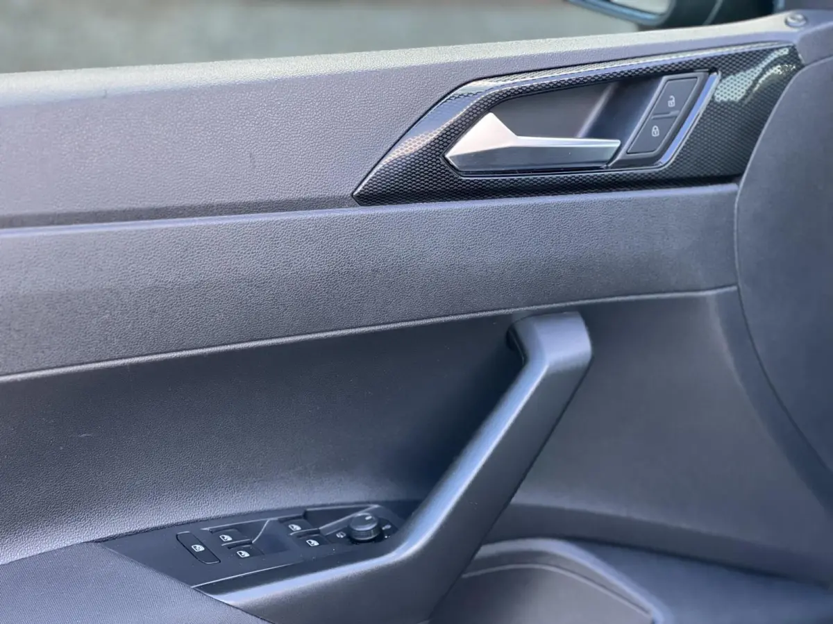 1.0 TSI|R-Line|Camera|Keyless|Virtual|Carplay|