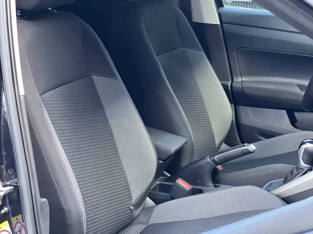 1.0 TSI|R-Line|Camera|Keyless|Virtual|Carplay|