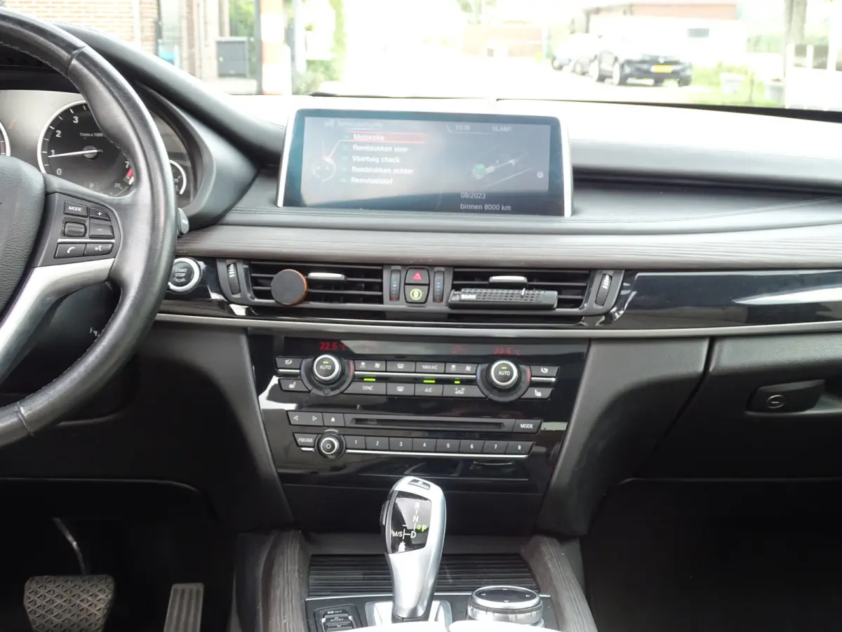 xDrive35i High Executive Panorama