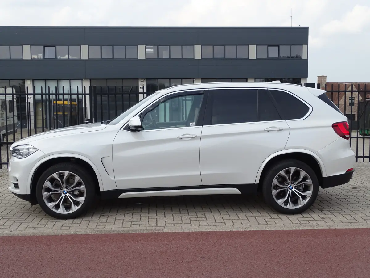 xDrive35i High Executive Panorama