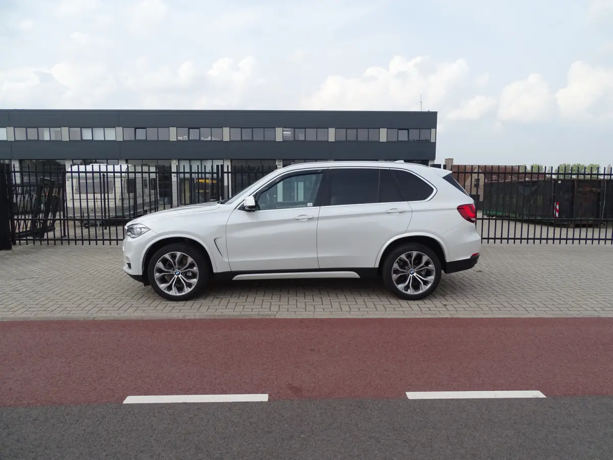 xDrive35i High Executive Panorama