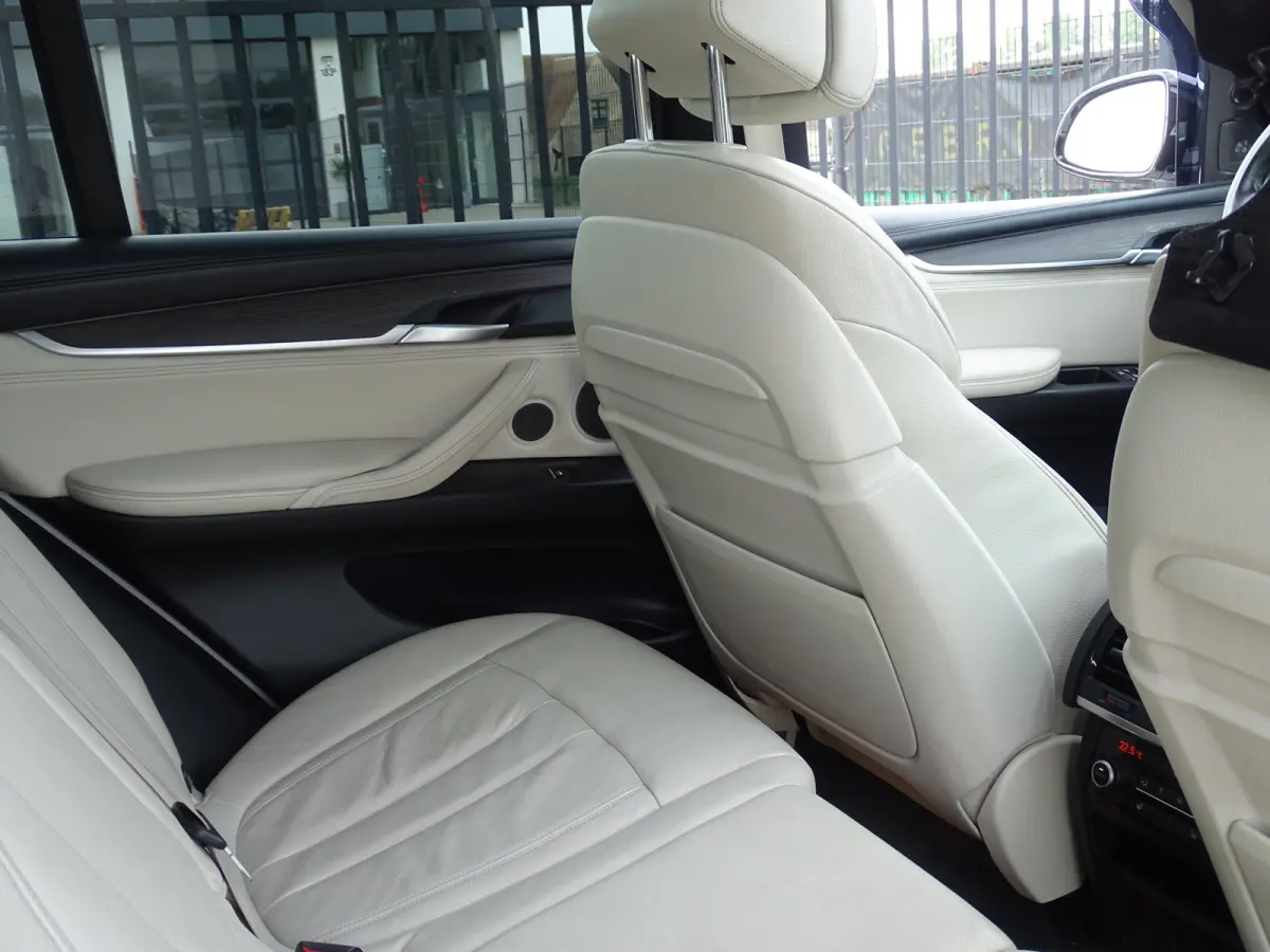 xDrive35i High Executive Panorama