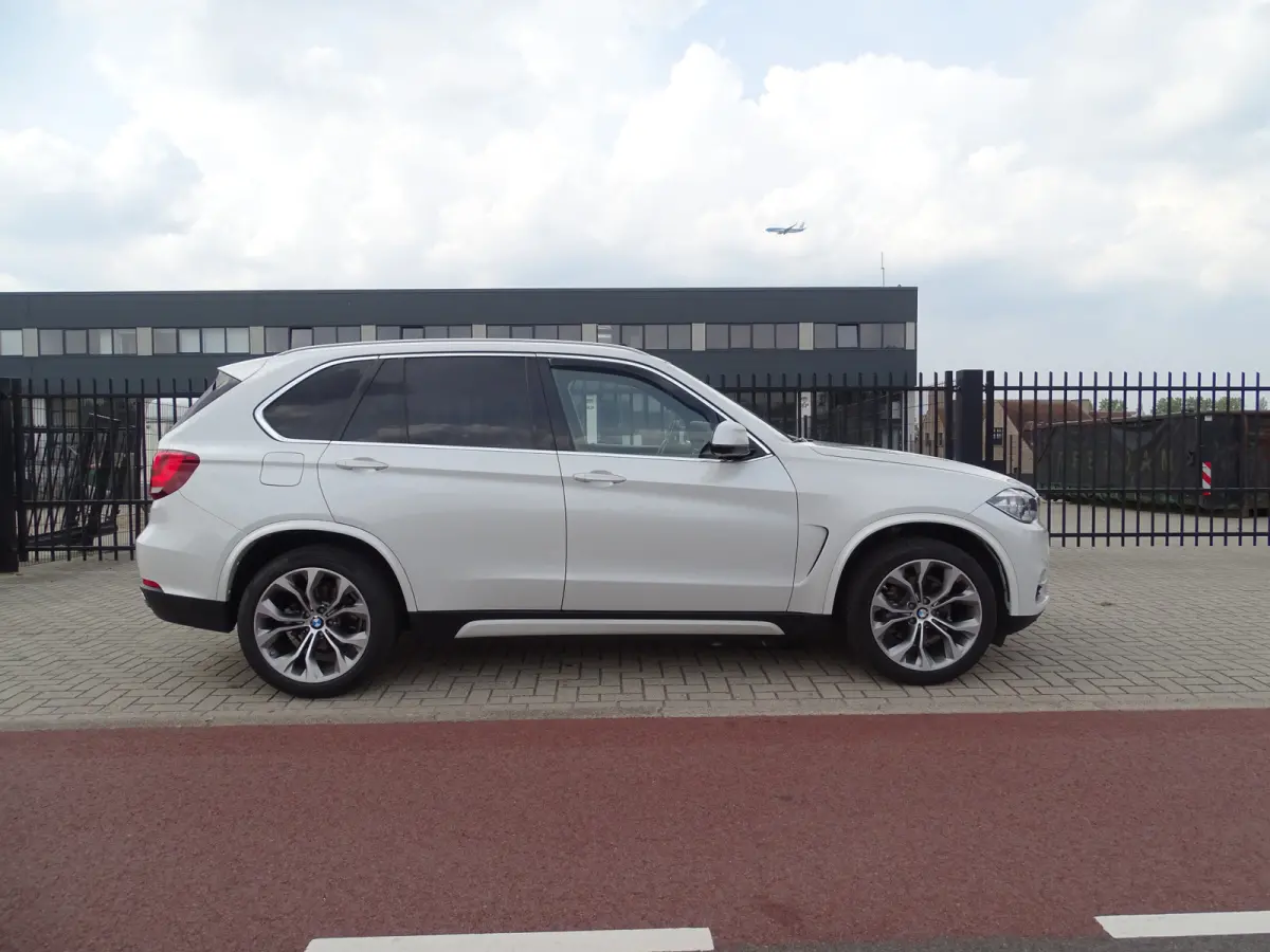 xDrive35i High Executive Panorama