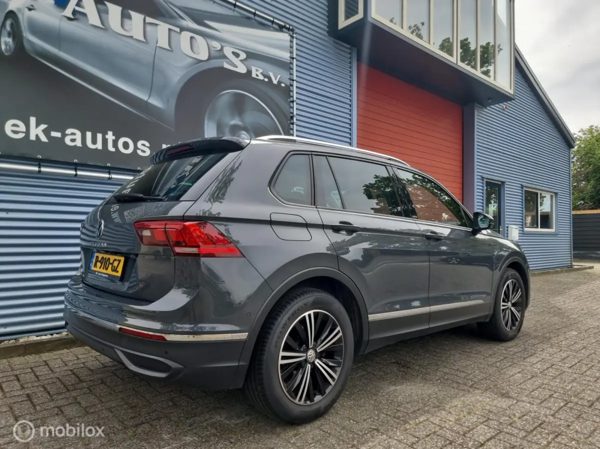 1.5 TSI Elegance DSG Facelift. Compleet !