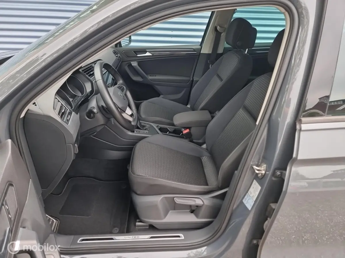 1.5 TSI Elegance DSG Facelift. Compleet !