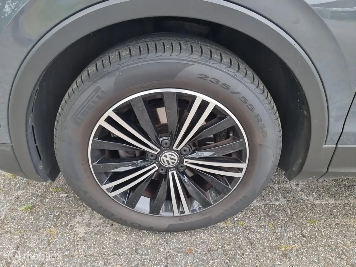 1.5 TSI Elegance DSG Facelift. Compleet !
