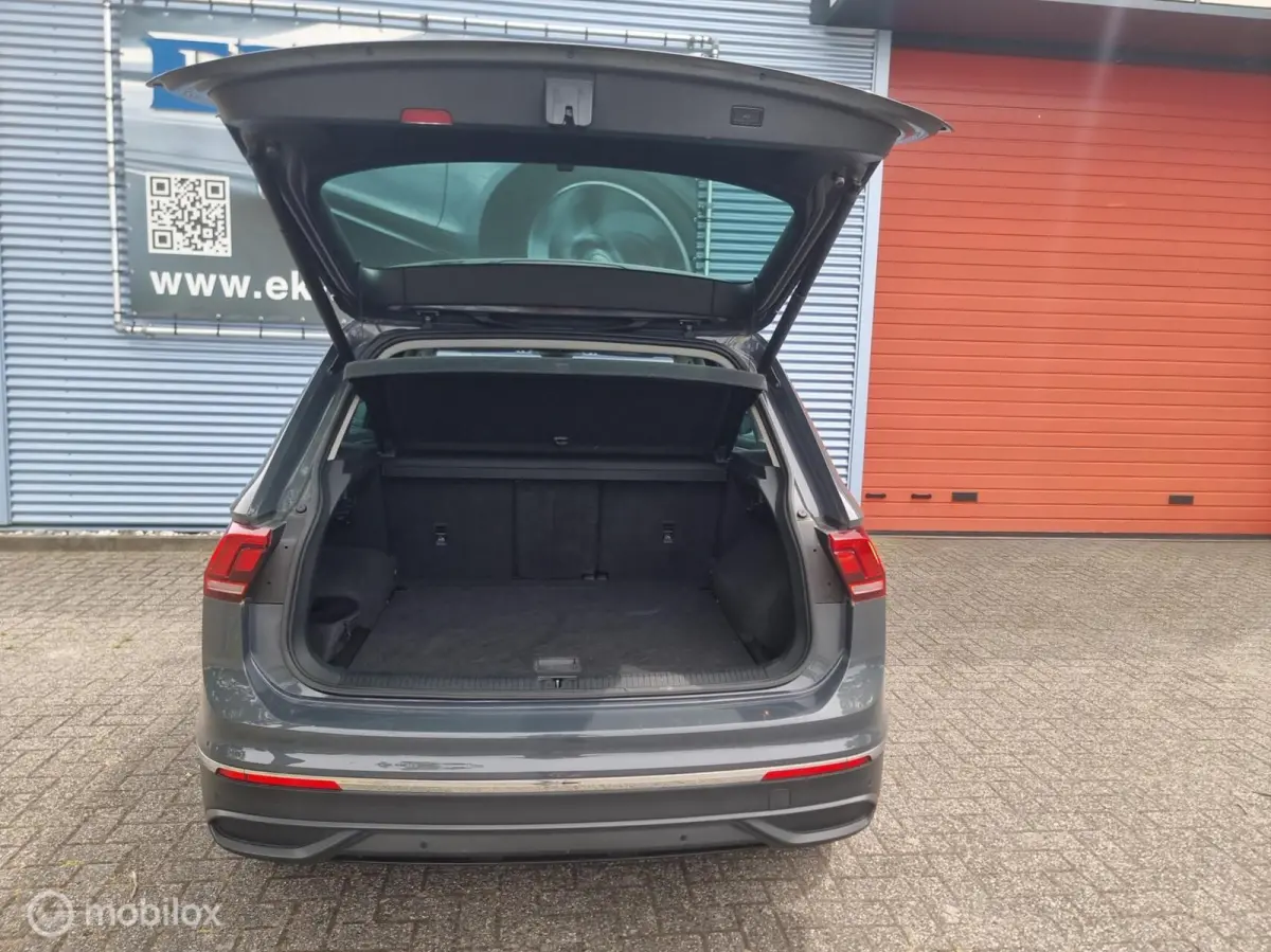 1.5 TSI Elegance DSG Facelift. Compleet !