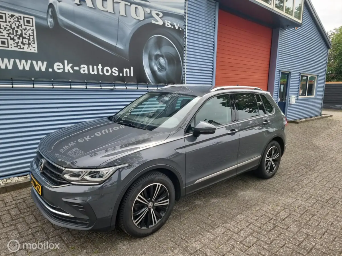1.5 TSI Elegance DSG Facelift. Compleet !