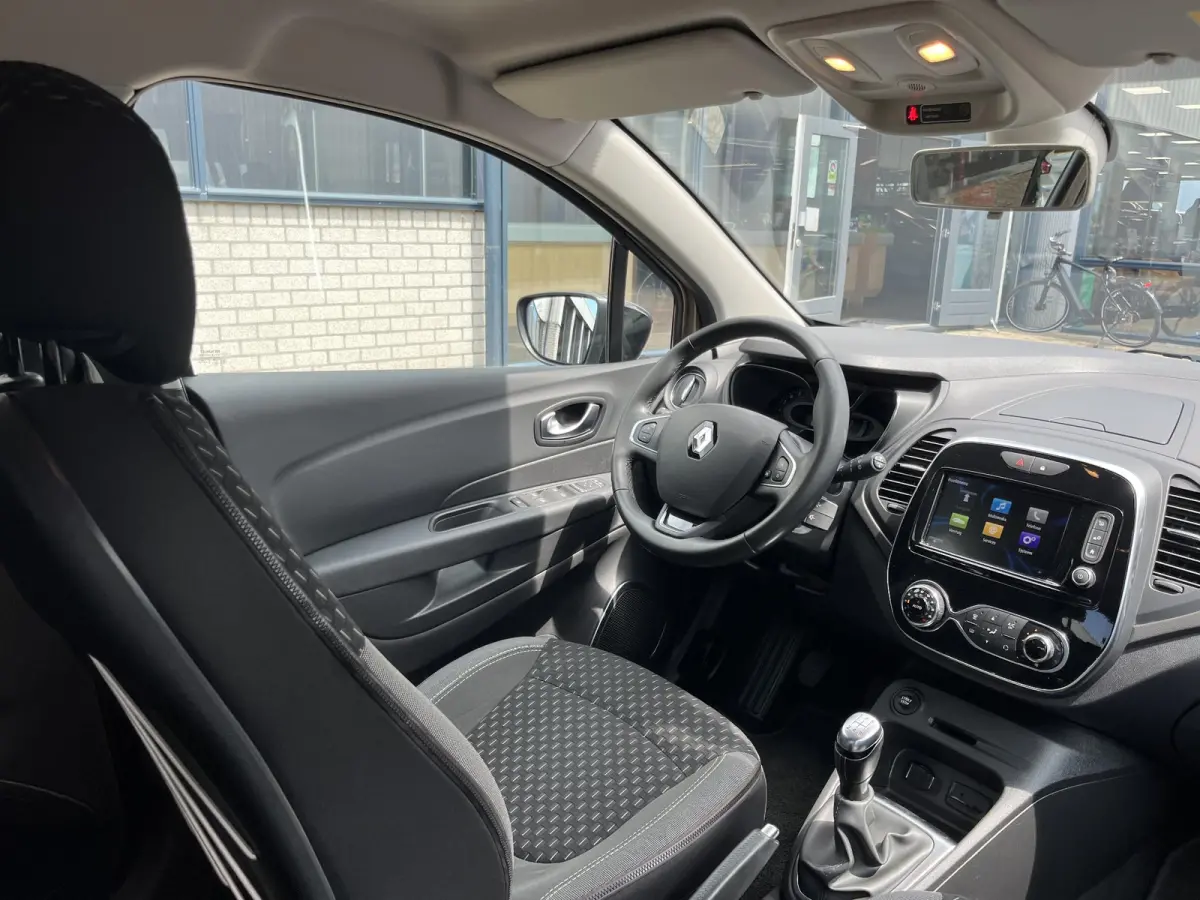 0.9 TCe Intens NL Auto/Trekhaak/All-Season Banden/Navi/Clima/Cruise/Camera/Privacy Glass