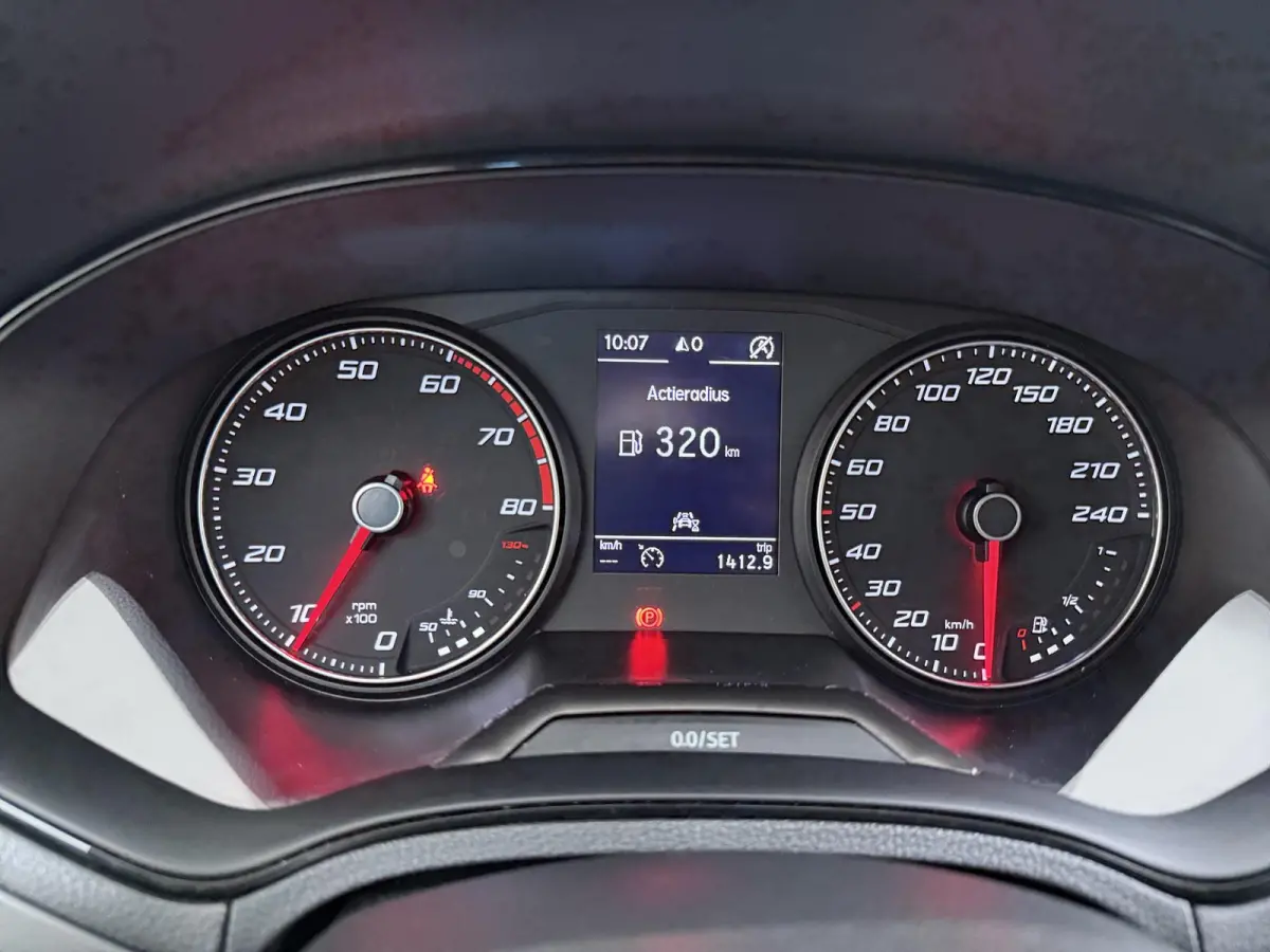 1.0 TSI Style Business Intense | Apple CarPlay | Navigatie | Achteruitrijcamera |