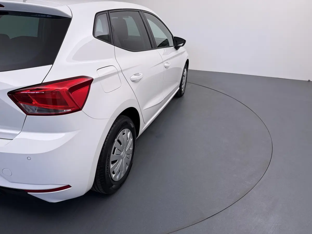 1.0 TSI Style Business Intense | Apple CarPlay | Navigatie | Achteruitrijcamera |