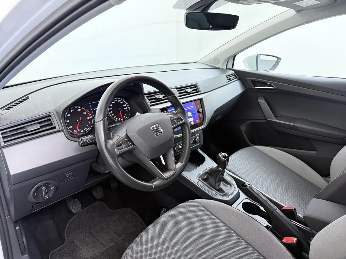 1.0 TSI Style Business Intense | Apple CarPlay | Navigatie | Achteruitrijcamera |