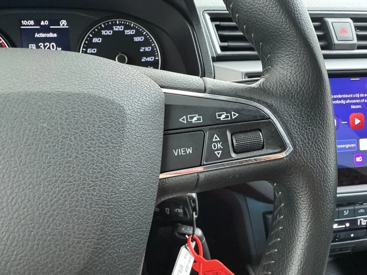 1.0 TSI Style Business Intense | Apple CarPlay | Navigatie | Achteruitrijcamera |