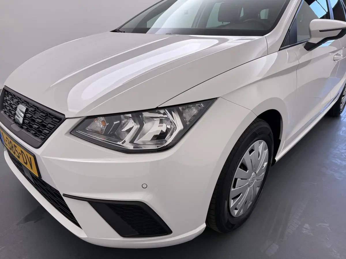 1.0 TSI Style Business Intense | Apple CarPlay | Navigatie | Achteruitrijcamera |