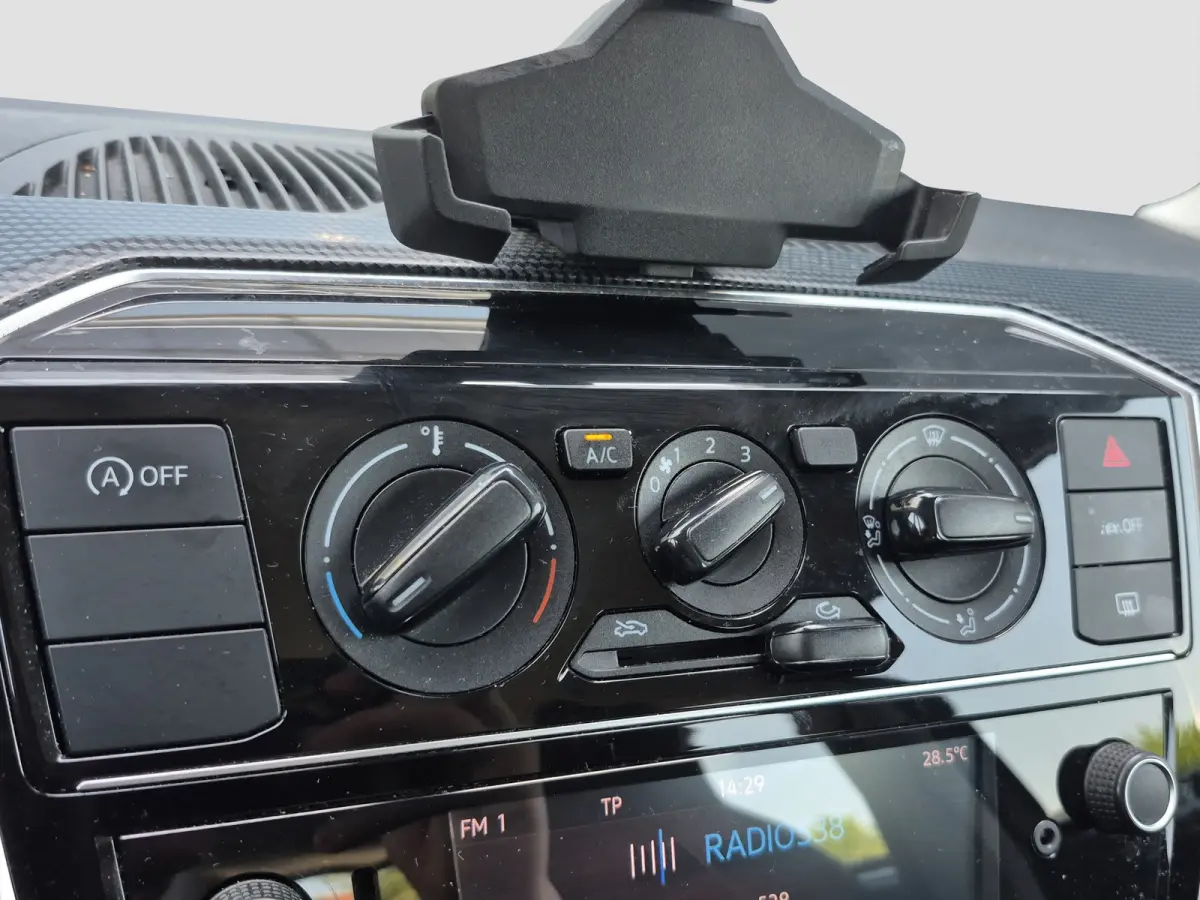 up! 1.0 Airco | DAB | Bluetooth | Elektrische ramen |