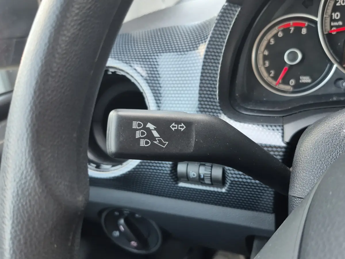 up! 1.0 Airco | DAB | Bluetooth | Elektrische ramen |