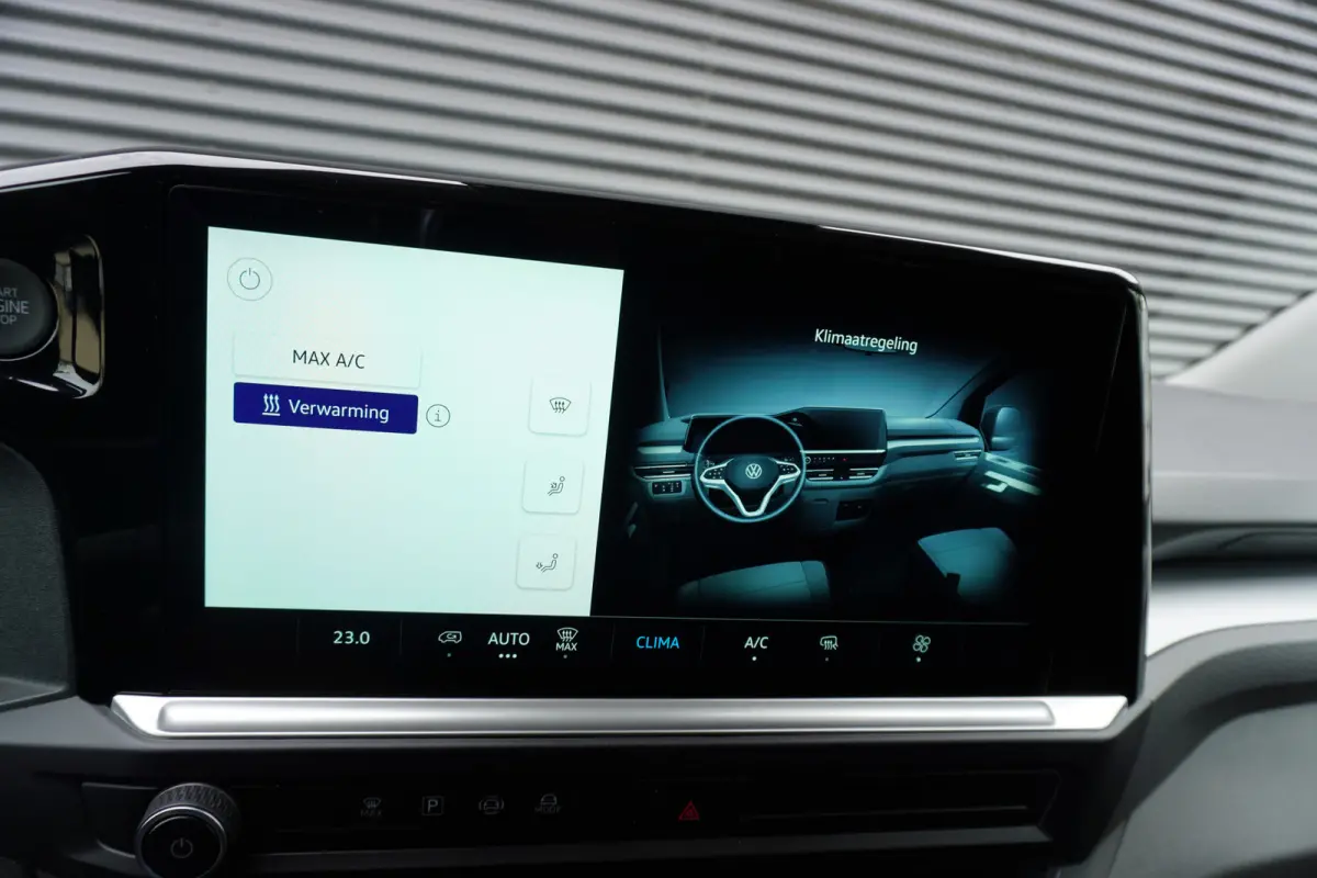 32 L1H1 Life 64 kWh Apple Carplay Camera 3-Zits ACC Cruise control Digitaal Dashboard
