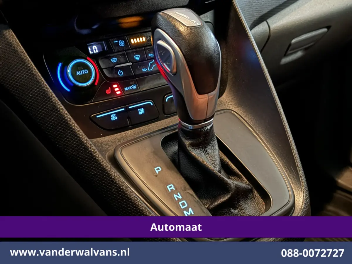 1.5 EcoBlue 100pk Automaat L1H1 Euro6 Airco | Camera | Navigatie | Cruisecontrol Stoelverwarming, LM velgen, Verwarmde voorruit, Parkeersensoren