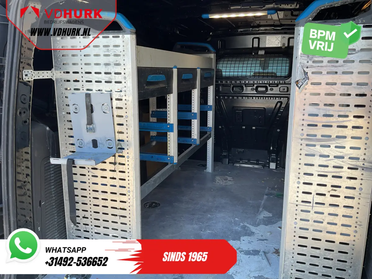1.6 TDCI L2 EXPORT Stoelverw./ 3Pers./ Airco/ Inrichting/ 17”LMV/ Dakdragers/ PDC/ Trekhaak
