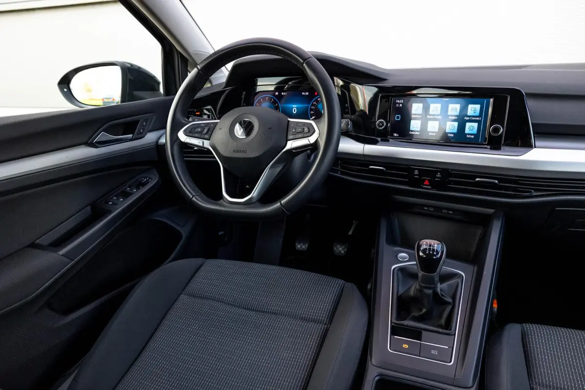 1.0 TSI 110pk | App Connect | Adaptive Cruise | Climatronic