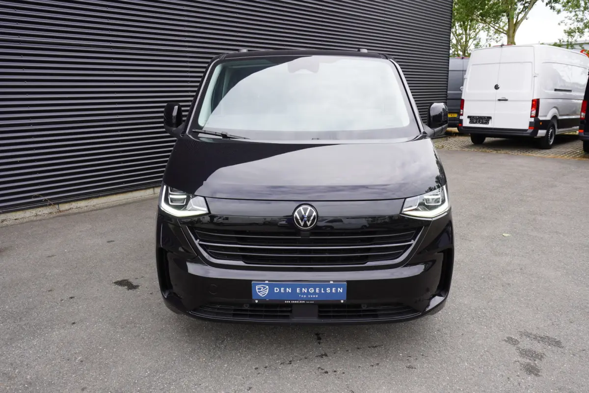 Caravelle 32 L1H1 Style 2 Schuifdeuren 64 kWh 9 persoons LED Apple Carplay Camera ACC Cruise control Digitaal Dashboard