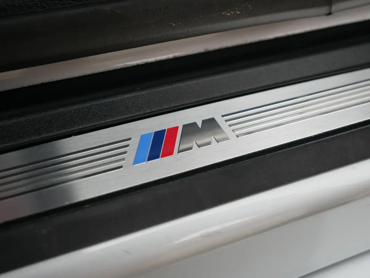 220i High Executive M Sport| Leder| Camera| Trekhaak