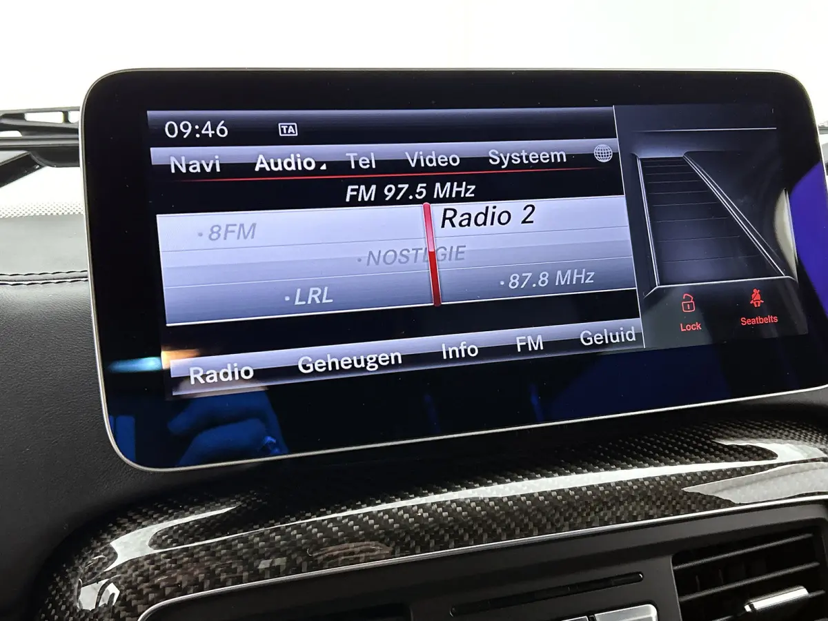 AMG 63 4Matic AANBIEDING!!! (Goed OnderH,Panorama, Carbon Pakket, Carplay, Camera, StoelVen, Trekhaak, Etc)