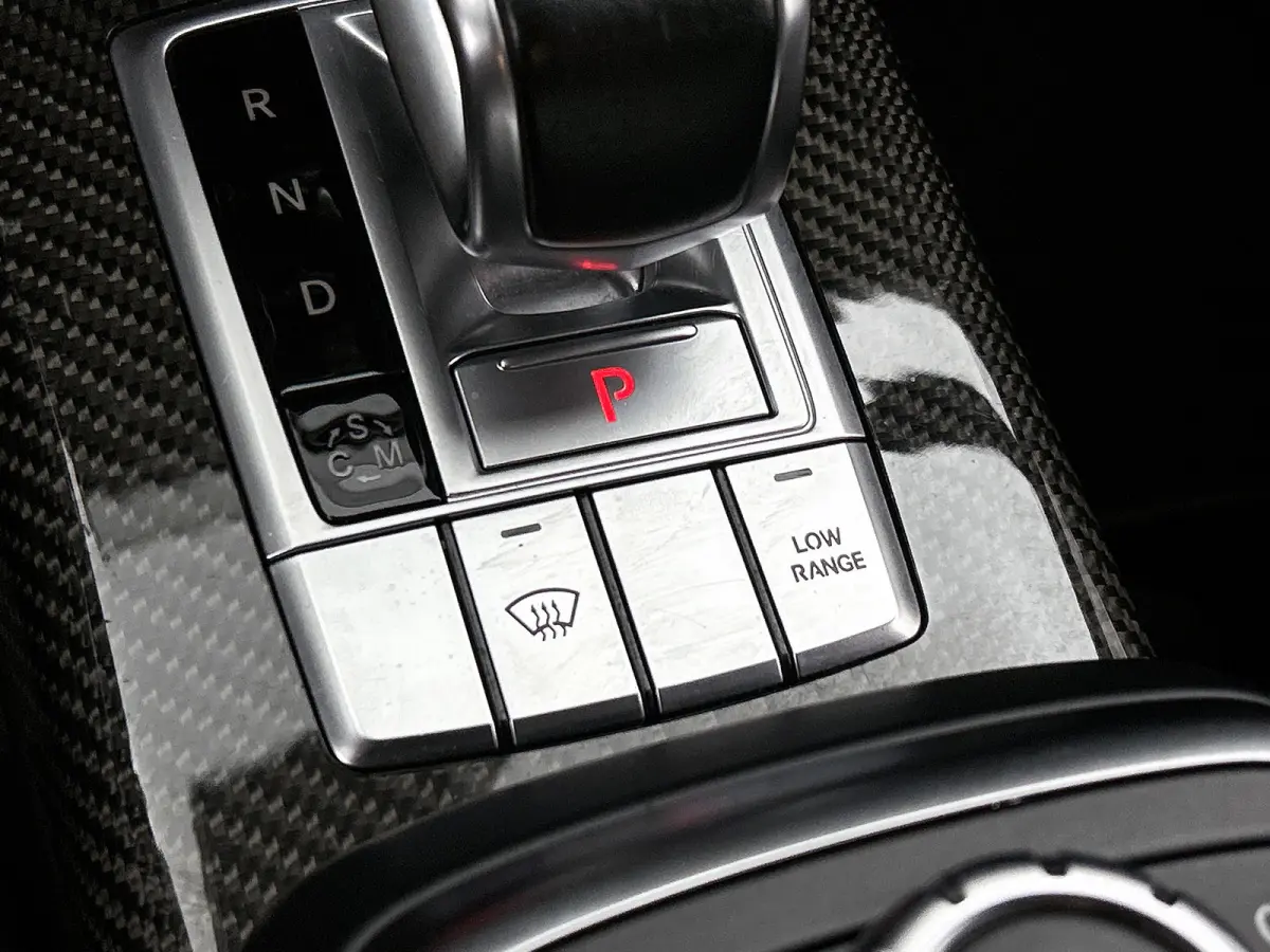 AMG 63 4Matic AANBIEDING!!! (Goed OnderH,Panorama, Carbon Pakket, Carplay, Camera, StoelVen, Trekhaak, Etc)