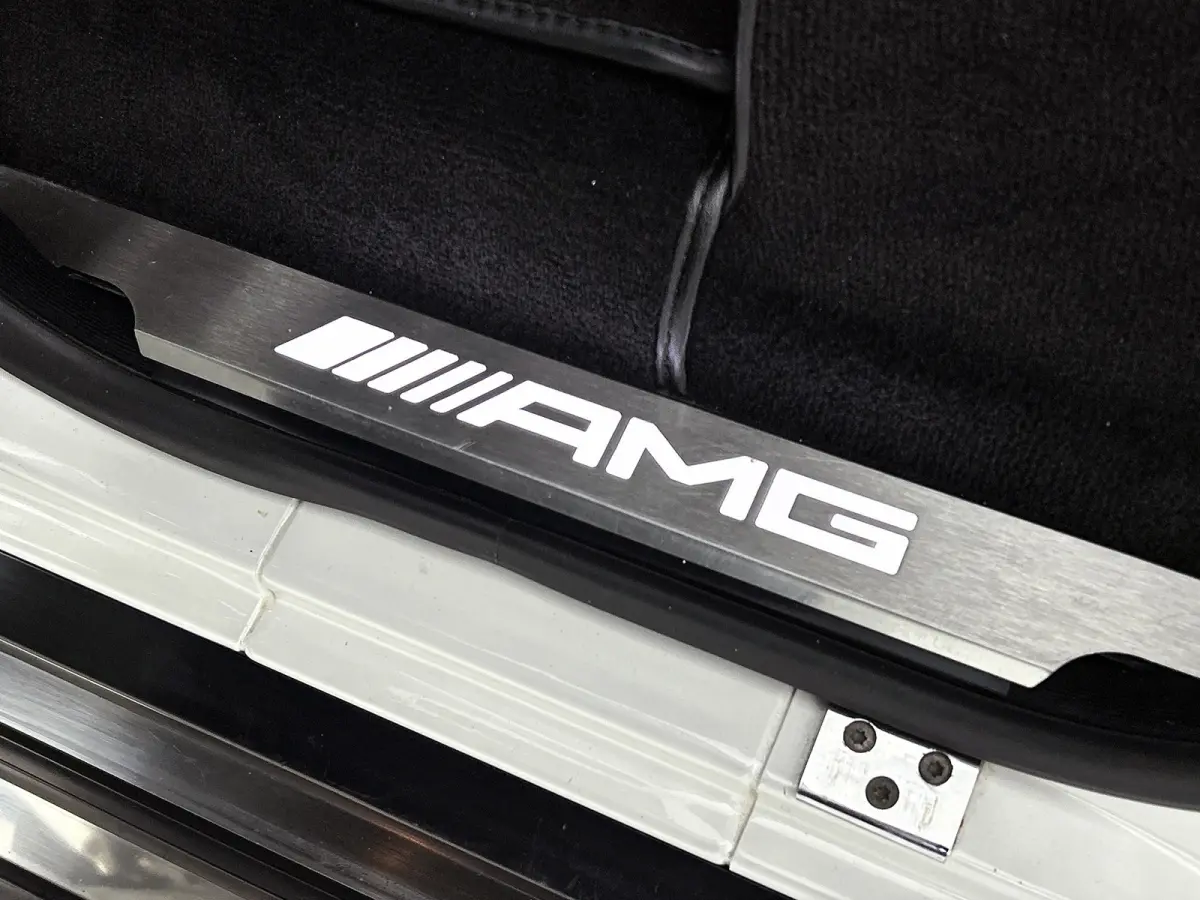 AMG 63 4Matic AANBIEDING!!! (Goed OnderH,Panorama, Carbon Pakket, Carplay, Camera, StoelVen, Trekhaak, Etc)