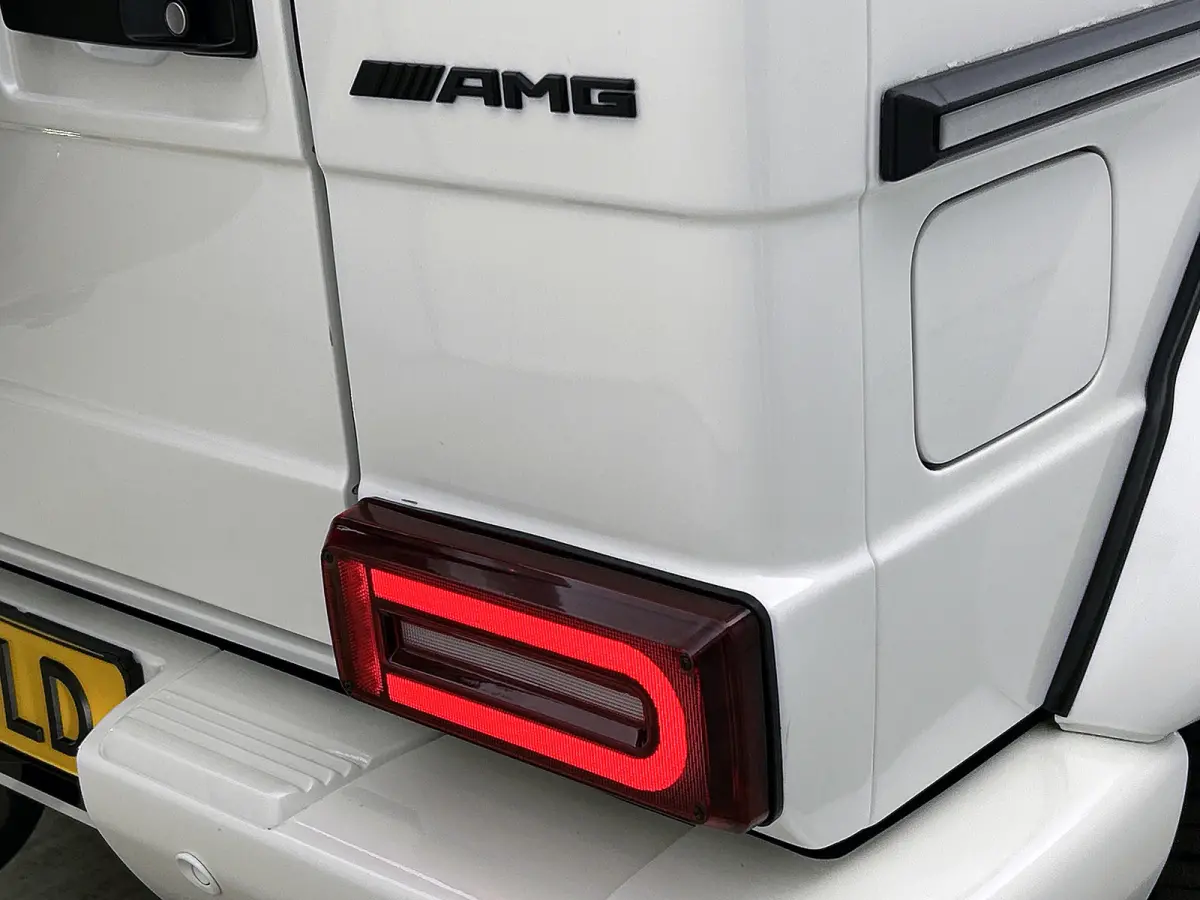 AMG 63 4Matic AANBIEDING!!! (Goed OnderH,Panorama, Carbon Pakket, Carplay, Camera, StoelVen, Trekhaak, Etc)