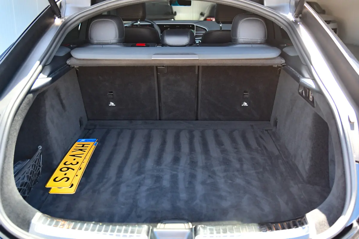 AMG 63 S 4MATIC+, Airmatic, ACC, Nappa, Designo, Panorama, AMG Drive unit!